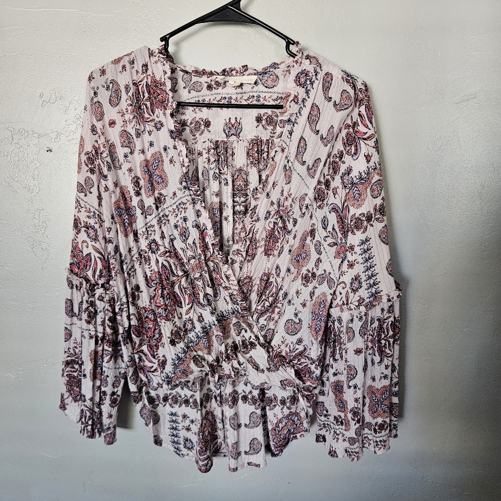 Love Stitch Women's Small Pink Floral Bohemian Blouse Paisley Long Sleeve V-neck